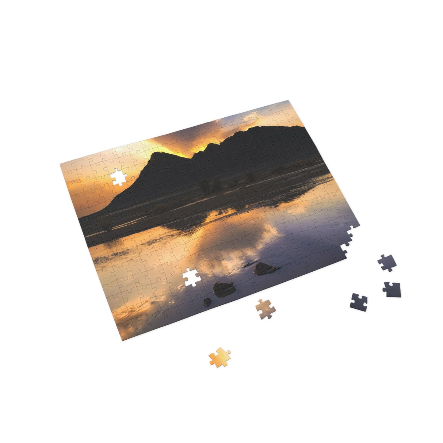 Mountain Water Puzzle (96, 252, 500, 1000-Piece)