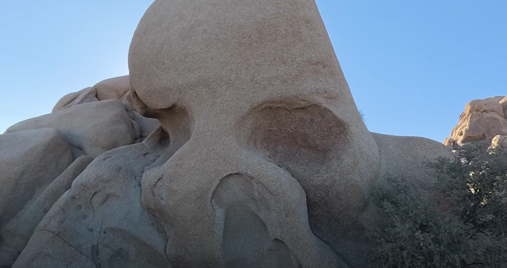 Skull Rock: Joshua Tree National Park