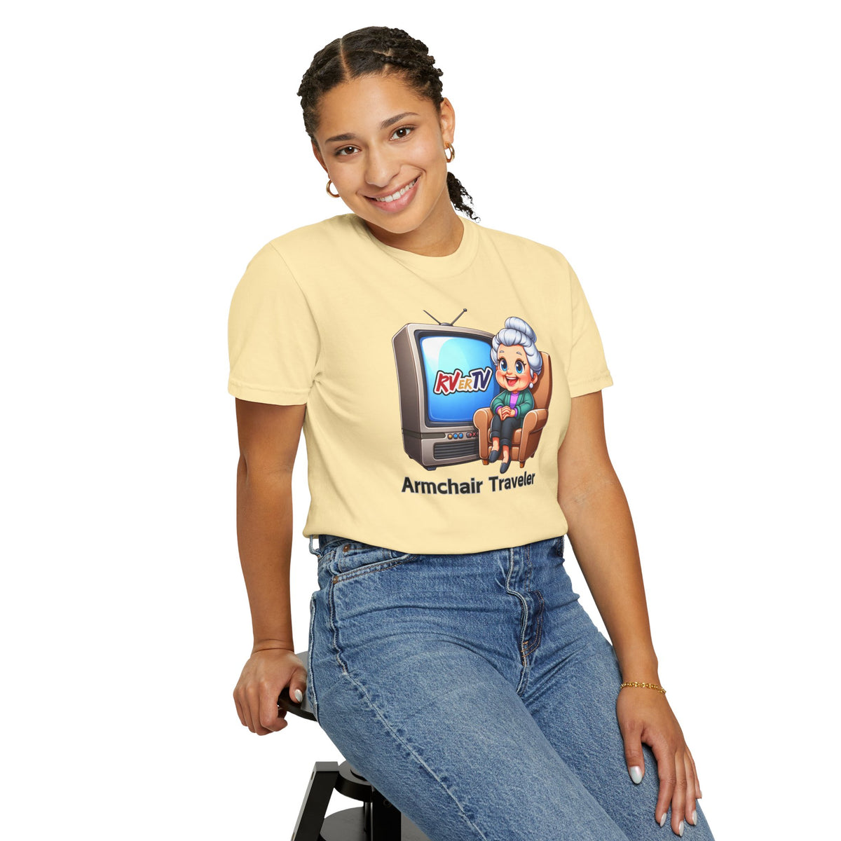 Armchair Traveler Grannie - T-shirt  (original design)