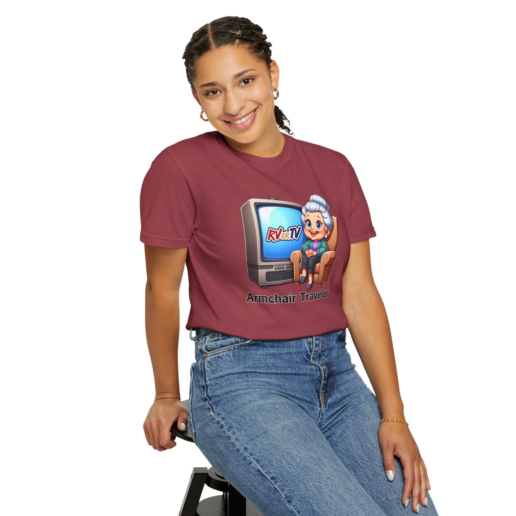 Armchair Traveler Grannie - T-shirt  (original design)