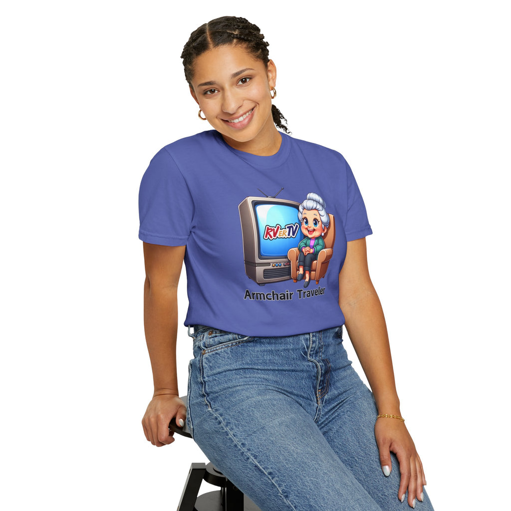 Armchair Traveler Grannie - T-shirt  (original design)